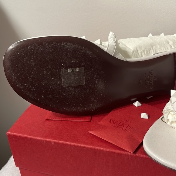 Valentino Garavani White Sandals with Studded Straps - Picture 3 of 5